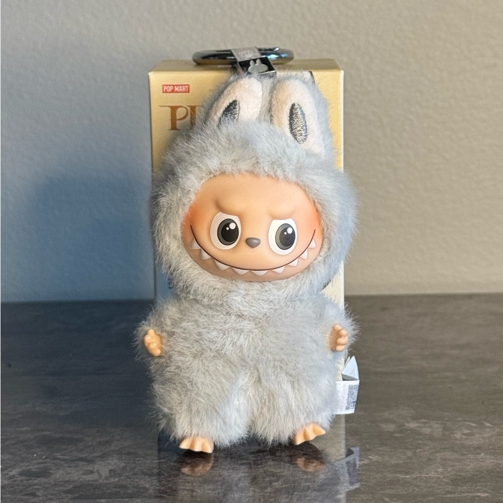 Pop Mart Pin for Love Labubu C BNIB